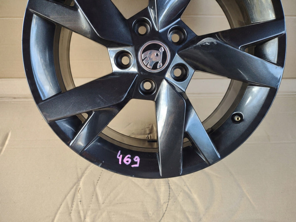 1x Alufelge 17 Zoll 6.5" 5x112 46ET 5E3601025 Skoda Octavia 5e3 Rim Wheel