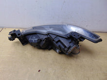 Laden Sie das Bild in den Galerie-Viewer, Frontscheinwerfer Mazda 6 Gj 60150-0032715160 Xenon Rechts Headlight