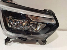 Laden Sie das Bild in den Galerie-Viewer, Frontscheinwerfer Opel Movano B Master III 260105567R Rechts Headlight SCH3970426277sg
