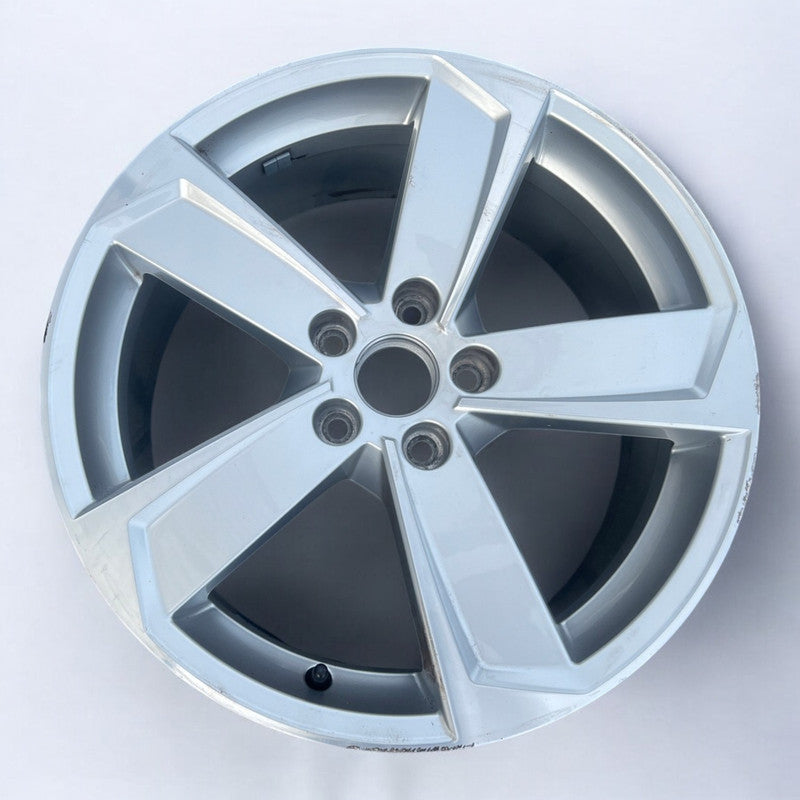 1x Alufelge 18 Zoll 8.0" 5x112 46ET V0601025DF Audi Rim Wheel