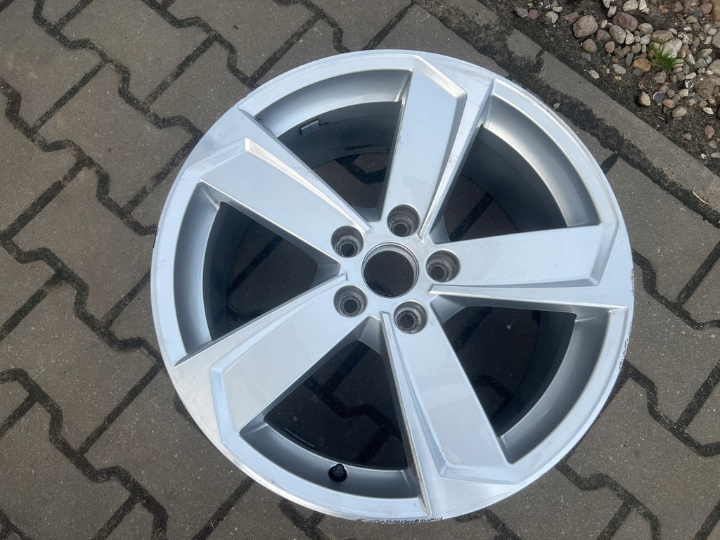 1x Alufelge 18 Zoll 8.0" 5x112 46ET V0601025DF Audi Rim Wheel