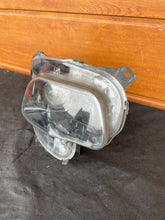 Load image into Gallery viewer, Frontscheinwerfer Jeep Cherokee I Kl Rechts Scheinwerfer Headlight SCH8380131029vo