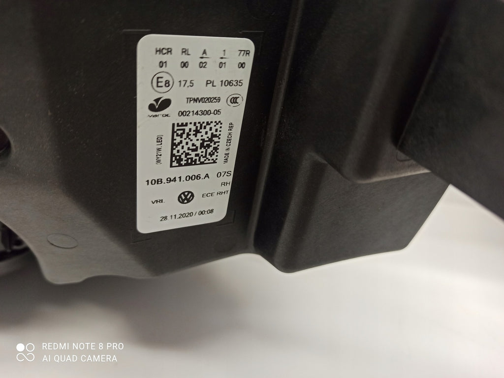 Frontscheinwerfer VW 10B941006A Ein Stück (Rechts oder Links) Headlight SCH6969941914tv