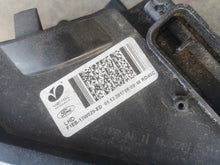 Laden Sie das Bild in den Galerie-Viewer, Frontscheinwerfer Ford Focus III 1FEB-13W029-ED Rechts Scheinwerfer Headlight SCH3303820510ti