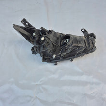 Load image into Gallery viewer, Frontscheinwerfer Mazda III BACS-51040 Ein Stück (Rechts oder Links) Headlight