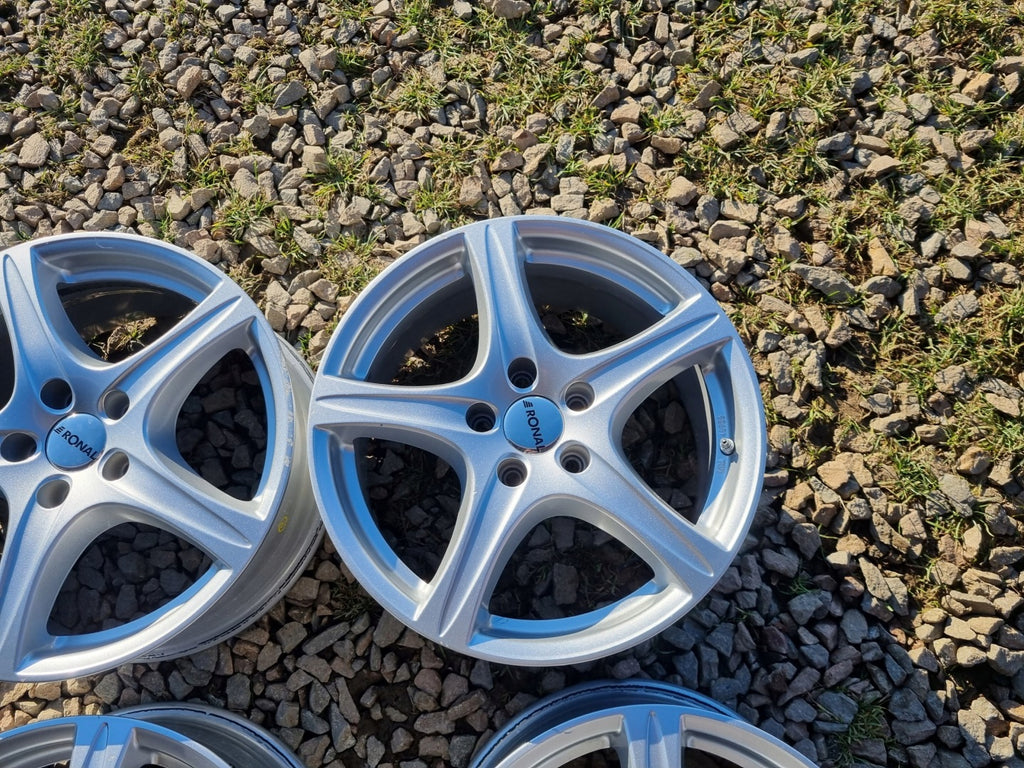 4x Alufelge 17 Zoll 7.0" 5x112 44ET Glanz Silber 56R7805 Mercedes-Benz W213 FEL3360815688pz