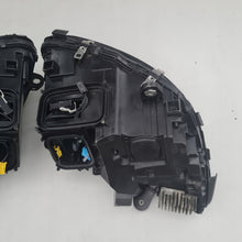 Laden Sie das Bild in den Galerie-Viewer, Frontscheinwerfer Mercedes-Benz W205 A2059069401 Full LED Rechts oder Links SCH9702326326gv