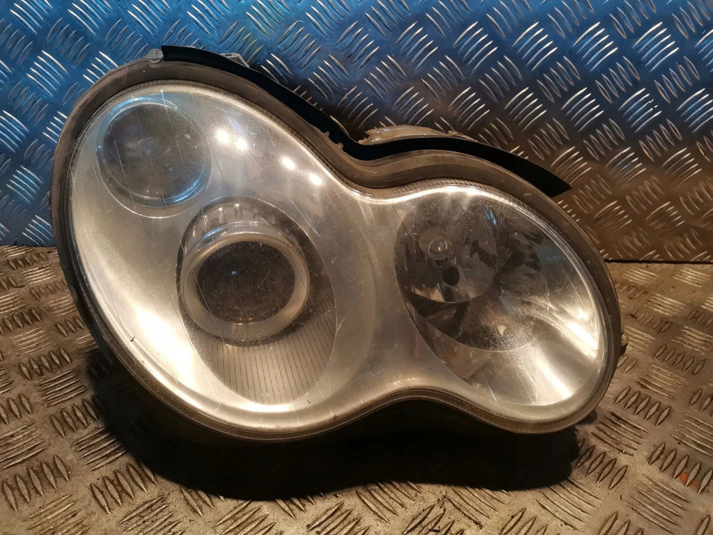 Frontscheinwerfer Mercedes-Benz W203 A2038203861 Rechts Scheinwerfer Headlight SCH9088040822pw