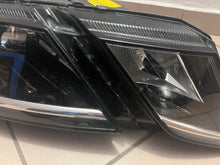 Laden Sie das Bild in den Galerie-Viewer, Frontscheinwerfer Skoda Octavia III 5E1941016D LED Rechts Scheinwerfer Headlight SCH5244788987ge