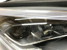 Laden Sie das Bild in den Galerie-Viewer, Frontscheinwerfer Mercedes-Benz Cla A1189067001 LED Rechts Headlight SCH1648391340xa