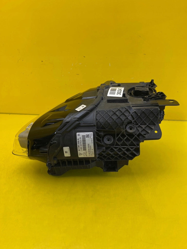 Frontscheinwerfer Porsche Taycan 9J1941032G LED Rechts Scheinwerfer Headlight SCH7725987594de