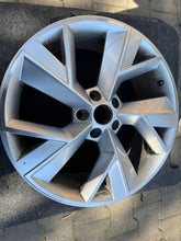 Load image into Gallery viewer, 1x Alufelge 19 Zoll 565601025M Skoda Kodiaq Rim Wheel FEL7671541409cf