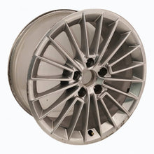 Load image into Gallery viewer, 1x Alufelge 17 Zoll 8.0&quot; 5x112 46ET Glanz Silber 8Y0601025 Audi A3 Rim Wheel