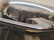 Laden Sie das Bild in den Galerie-Viewer, Frontscheinwerfer VW Golf VIII 5H1941059 Full LED Ein Satz Headlight SCH7517103699nm