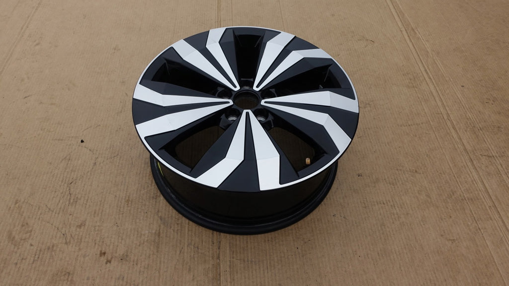 1x Alufelge 17 Zoll 6.5" 5x100 39ET 2GM601025M VW Troc T-Roc Rim Wheel FEL6960740839xd
