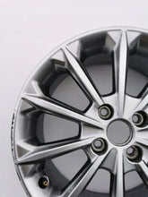 Laden Sie das Bild in den Galerie-Viewer, 1x Alufelge 17 Zoll 7.0&quot; 4x108 47,5ET Glanz Silber H1BC-1007-D1A Ford Fiesta