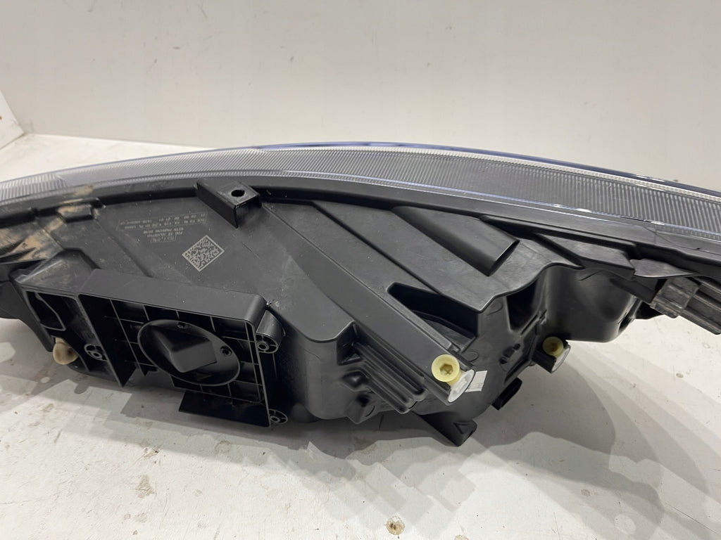 Frontscheinwerfer Ford Focus NX7B-13E014 Rechts Scheinwerfer Headlight SCH2725080655wl