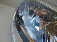 Laden Sie das Bild in den Galerie-Viewer, Frontscheinwerfer Ford Fiesta H1BB-13W029-AE Ein Satz Scheinwerfer Headlight SCH2639496427xk