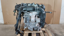 Laden Sie das Bild in den Galerie-Viewer, Motor Volvo V40 Hatchback 525 526 B4204T38 2.0 122PS 90kW 64TKm Benzin Komplett MOT5803199894ma