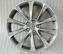 Load image into Gallery viewer, 1x Alufelge 19 Zoll 7.5" 5x108 50ET Glanz Grau 31381455 Mg V40 Cross Country FEL3709975688fp
