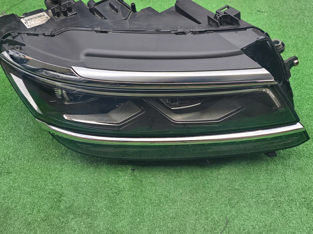 Frontscheinwerfer VW Tiguan 5NB941082E Rechts Scheinwerfer Headlight SCH9843360040lc