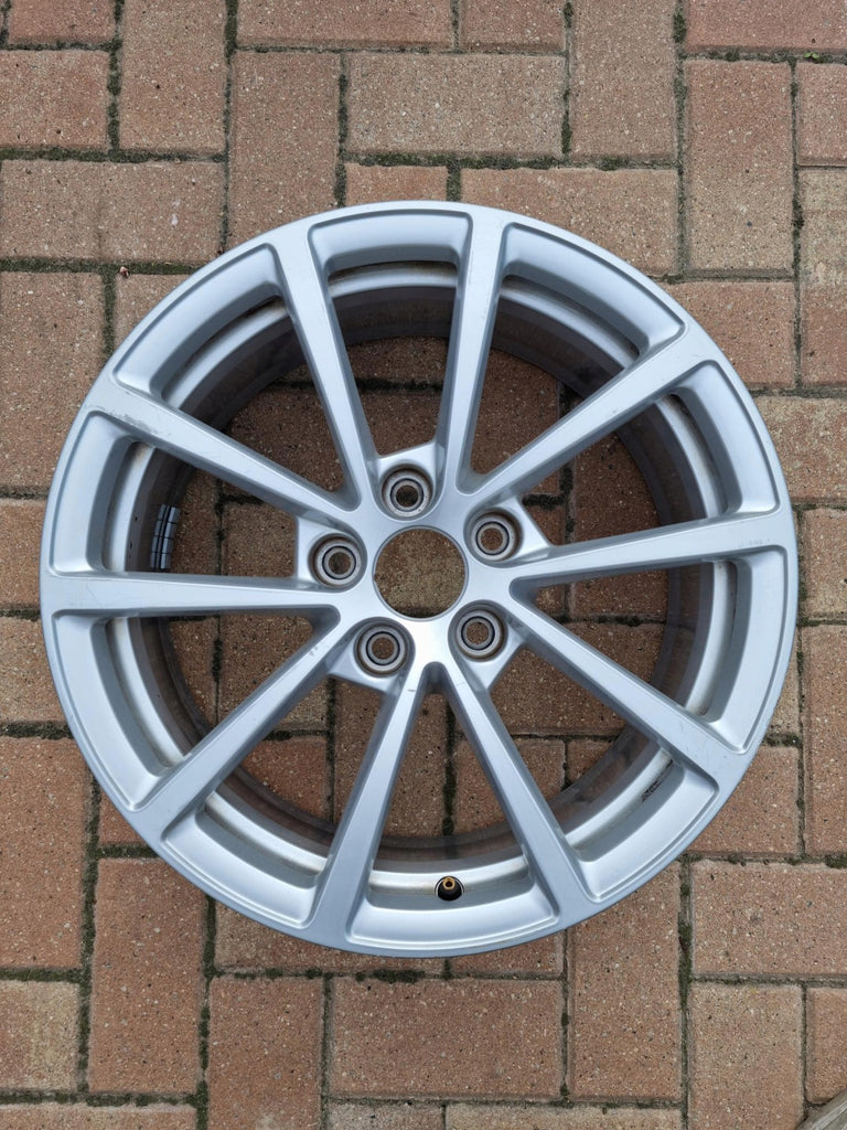 1x Alufelge 17 Zoll 7.5" 5x112 36ET Glanz Silber 4K0601025 Audi A6 C8 Rim Wheel FEL5843619200zx
