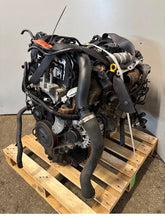 Load image into Gallery viewer, Motor Ford Transit Connect DV5FD 1.5 TDCI 75PS 55kW 150TKm 2016 Diesel Komplett MOT4218232351hz