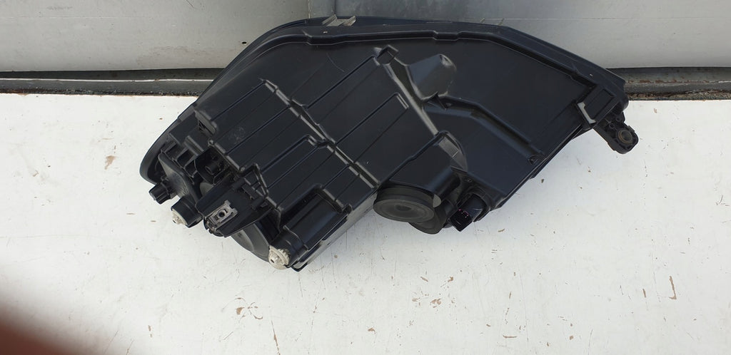 Frontscheinwerfer VW Caddy 2K1941016B-1 Rechts Scheinwerfer Headlight SCH3896105316yu