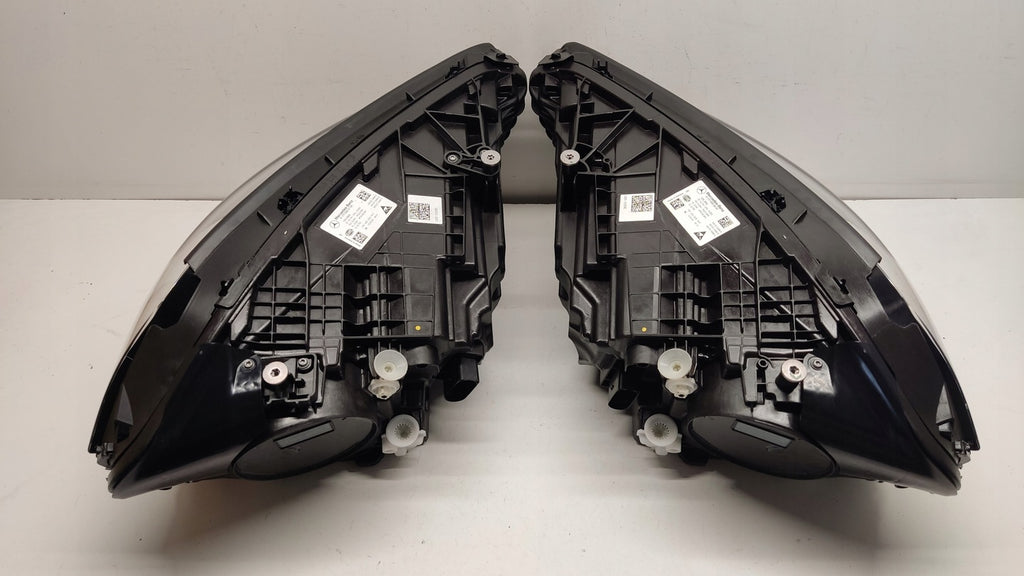 Frontscheinwerfer Mercedes-Benz A1779065704 A1779065804 LED Rechts oder Links