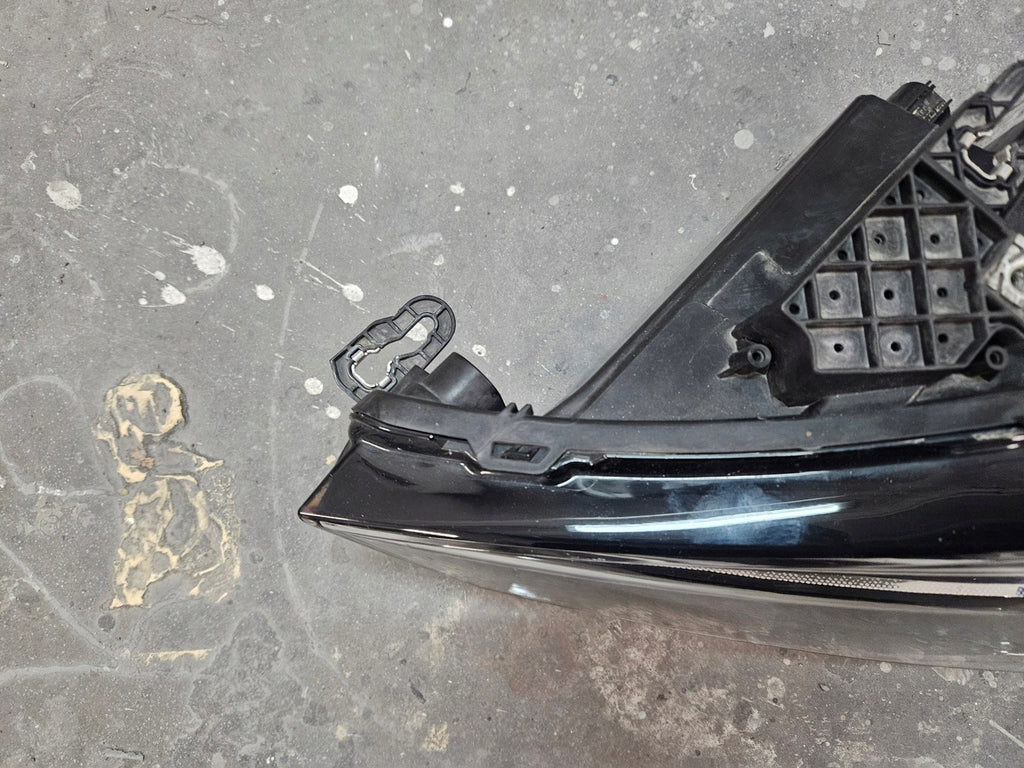 Frontscheinwerfer Cupra Formentor Leon 5FB941007F Full LED Links Headlight