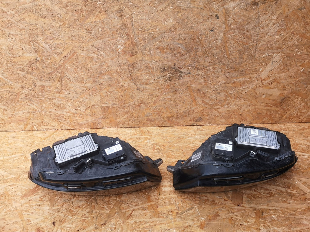 Frontscheinwerfer Ford FK7B-13W030-CG FK7B-13W029-CG Ein Satz Headlight SCH7385427792br
