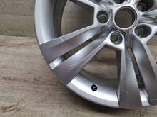 Laden Sie das Bild in den Galerie-Viewer, 1x Alufelge 18 Zoll 5x112 57A601025E Skoda Karoq Rim Wheel FEL6590739645sq