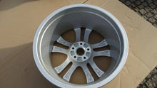 Load image into Gallery viewer, 1x Alufelge 18 Zoll 4F0601025CH Audi A6 Rim Wheel