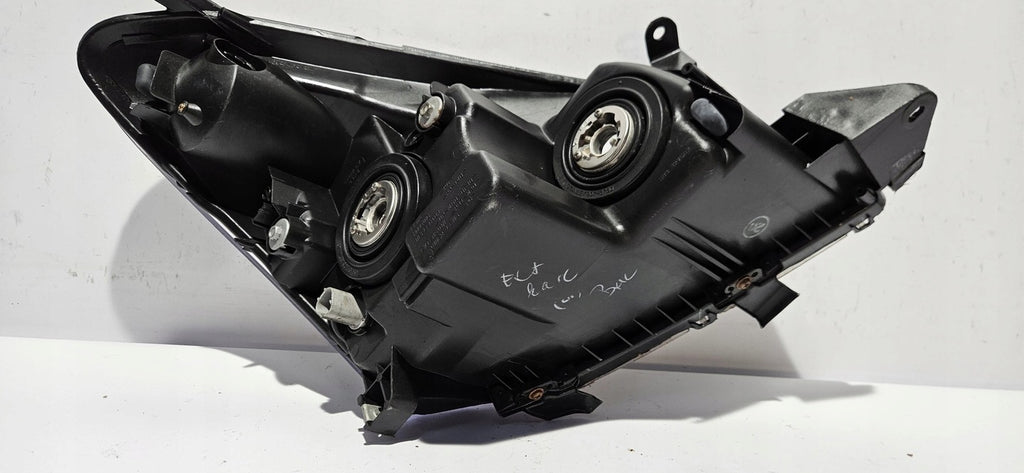 Frontscheinwerfer Toyota Verso Links Scheinwerfer Headlight SCH8686776208xn