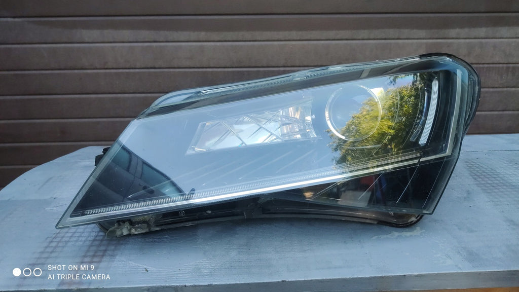 Frontscheinwerfer Skoda Superb III 3V1941015B Xenon Links Scheinwerfer Headlight