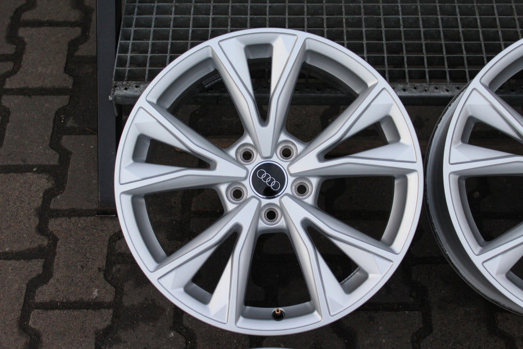 4x Alufelge 18 Zoll 7.0" 5x112 43ET Glanz Silber 83A601025K Audi Q3 Rim Wheel FEL3395648800ae