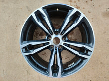 Laden Sie das Bild in den Galerie-Viewer, 1x Alufelge 19 Zoll 8.0" 5x120 37ET Glanz Silber 7849120 BMW X1 X2 Rim Wheel FEL4750833940fg