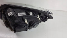 Laden Sie das Bild in den Galerie-Viewer, Frontscheinwerfer BMW X1 E84 7357434 Rechts Scheinwerfer Headlight SCH9009625905um