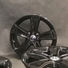 Laden Sie das Bild in den Galerie-Viewer, 4x Alufelge 17 Zoll 6.5" 5x112 39ET Glanz Silber 3C8601025F VW Scirocco Passat FEL9895278420ez