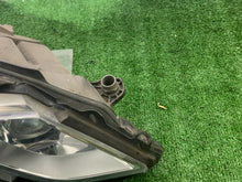 Laden Sie das Bild in den Galerie-Viewer, Frontscheinwerfer Mercedes-Benz W212 A2128201039 Xenon Rechts Headlight SCH4512340890qp
