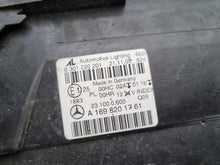 Laden Sie das Bild in den Galerie-Viewer, Frontscheinwerfer Mercedes-Benz W245 W169 A1698201761 Links Headlight SCH7470531634xl