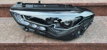 Laden Sie das Bild in den Galerie-Viewer, Frontscheinwerfer Mercedes-Benz Cla X118 C118 A1189061301 Links Headlight SCH4933950056xp