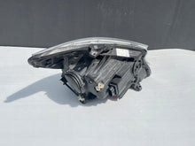 Laden Sie das Bild in den Galerie-Viewer, Frontscheinwerfer Mercedes-Benz Vito A4479069700 Full LED Links Headlight SCH4140979469oe