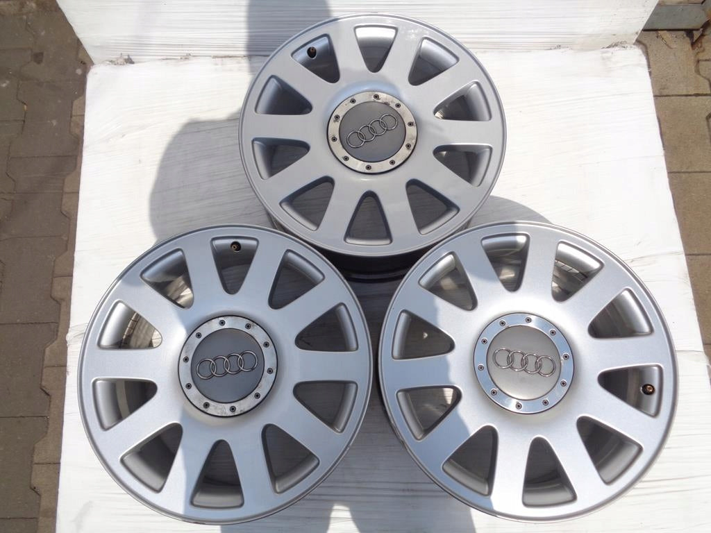 1x Alufelge 16 Zoll 7.0" 5x112 45ET Glanz Silber 4A0601025P Audi B5 Rim Wheel