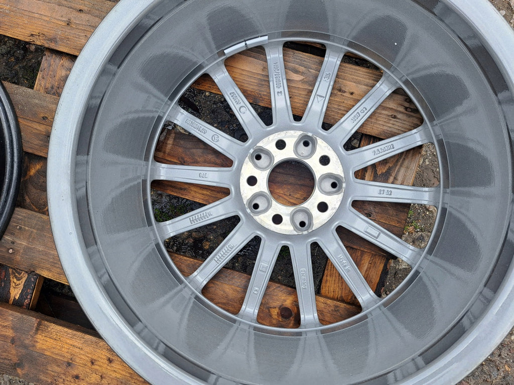 1x Alufelge 18 Zoll 7.5" 5x112 52ET A1764010200 Mercedes-Benz Cla Rim Wheel FEL3587849326kz