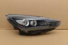 Laden Sie das Bild in den Galerie-Viewer, Frontscheinwerfer Hyundai I30 III 92102G4120 Full LED FALSE Headlight SCH2021484609js
