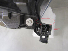 Laden Sie das Bild in den Galerie-Viewer, Frontscheinwerfer Renault Zoe 260100279R LED Rechts Scheinwerfer Headlight SCH9297984065sl