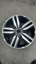 Load image into Gallery viewer, 1x Alufelge 18 Zoll 7.5" 5x114.3 Kia Soul Rim Wheel FEL3304001368ne