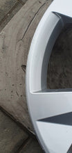 Load image into Gallery viewer, 1x Alufelge 18 Zoll 8.0" 5x112 46ET Glanz Silber 8Y0601025CP Audi A3 Rim Wheel FEL4184406116fw