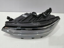 Laden Sie das Bild in den Galerie-Viewer, Frontscheinwerfer VW Passat B8 3G1941035P LED Links Scheinwerfer Headlight